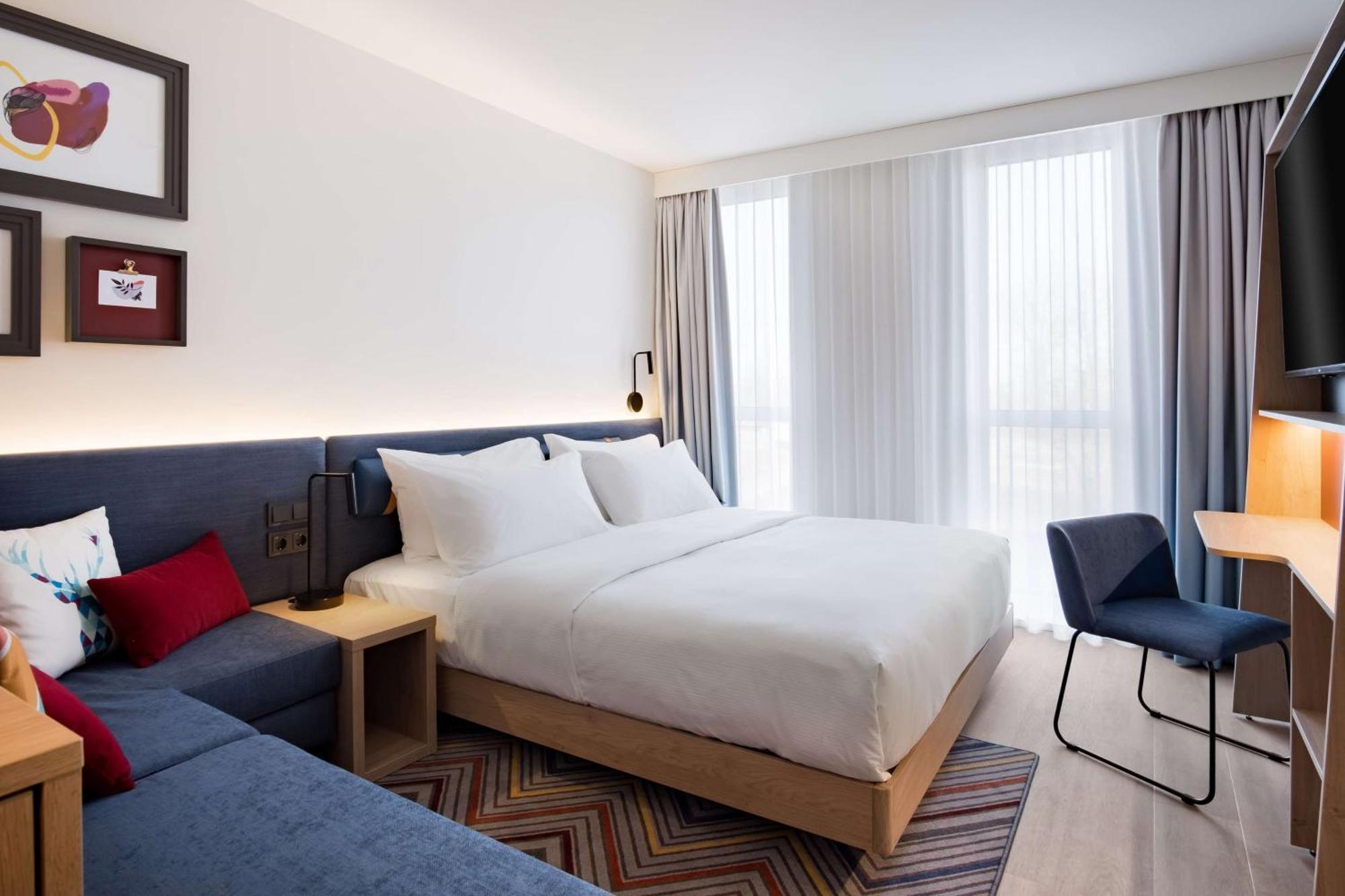 Hampton By Hilton Riga Airport 호텔 외부 사진