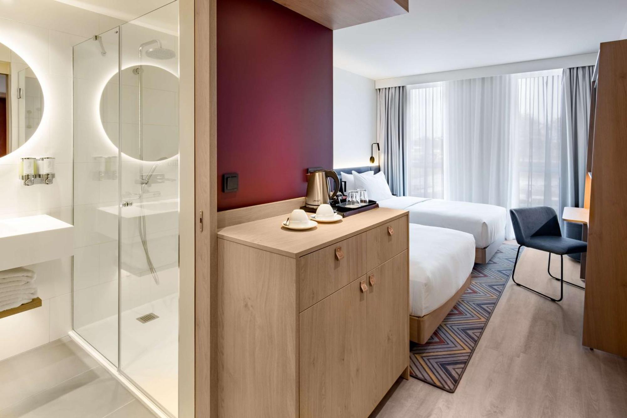 Hampton By Hilton Riga Airport 호텔 외부 사진