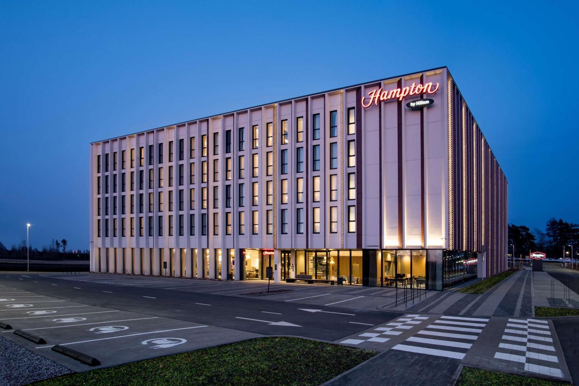 Hampton By Hilton Riga Airport 호텔 외부 사진